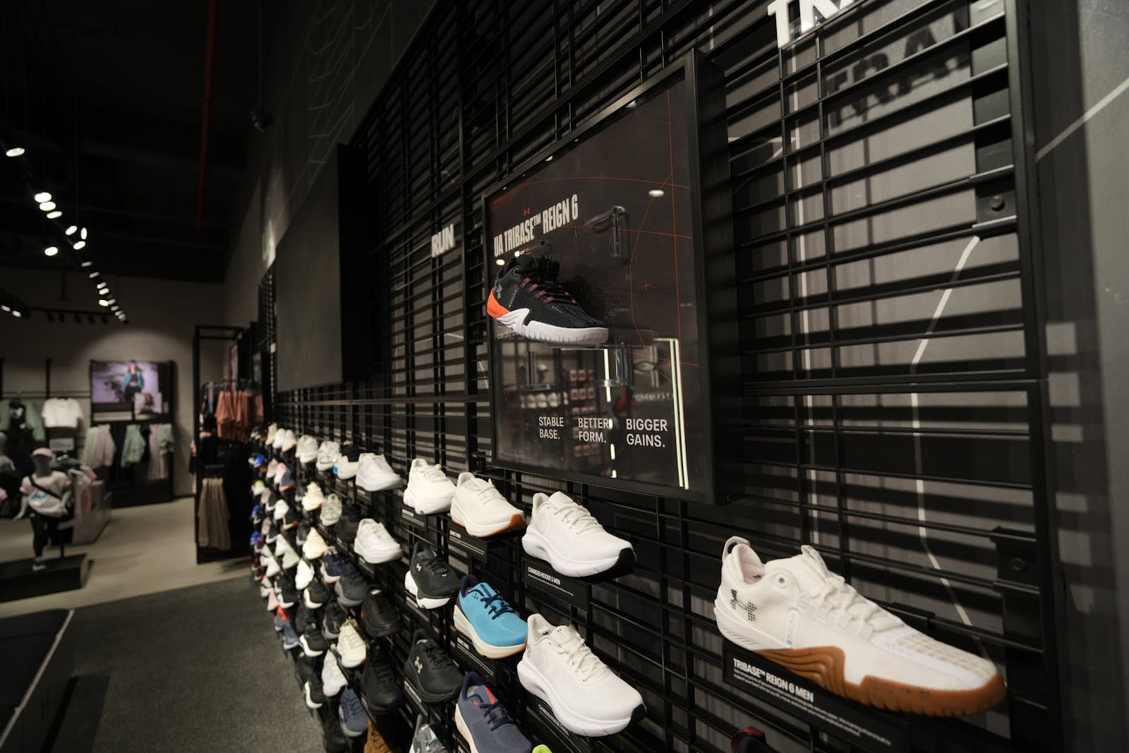 Under Armour — image 12